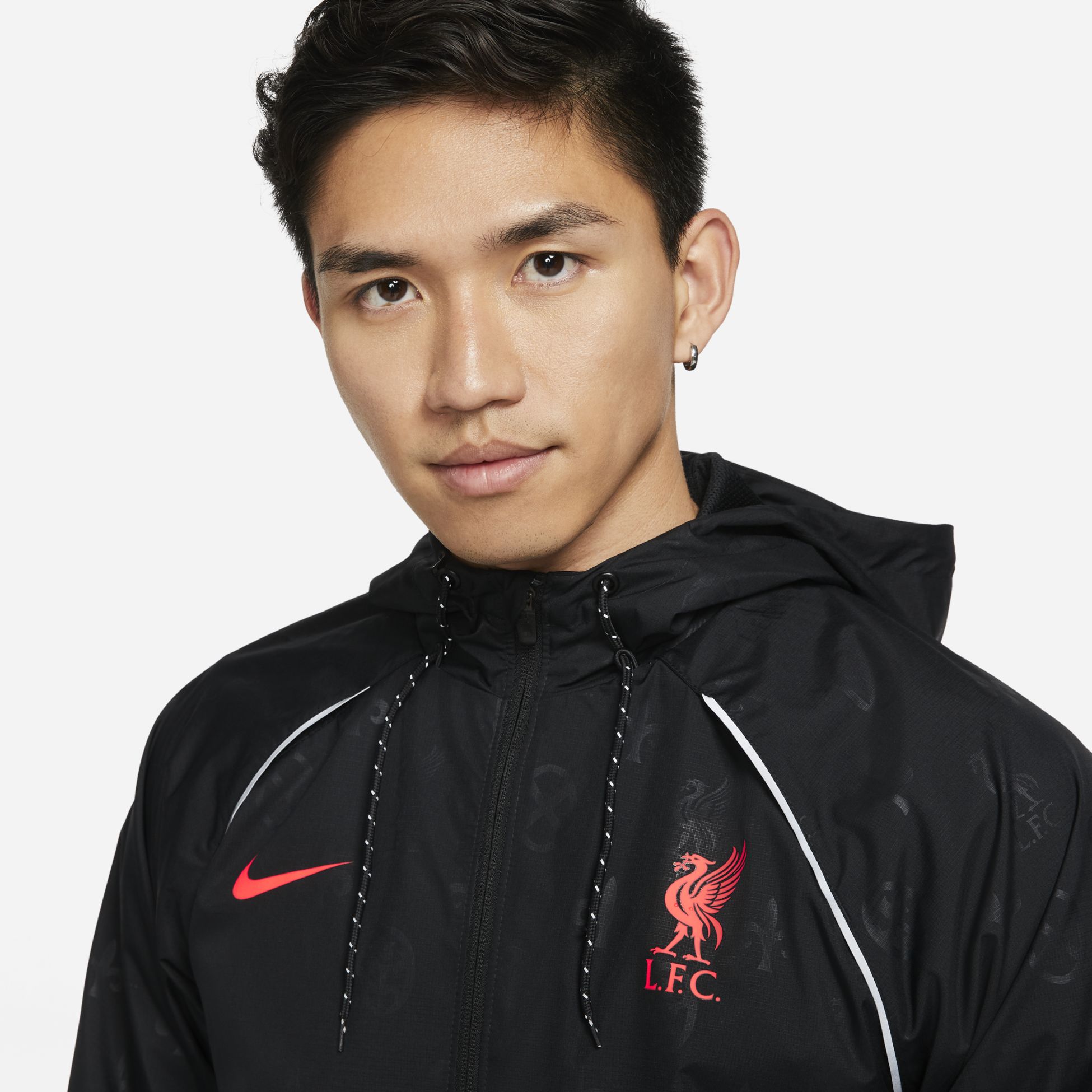 liverpool coat nike